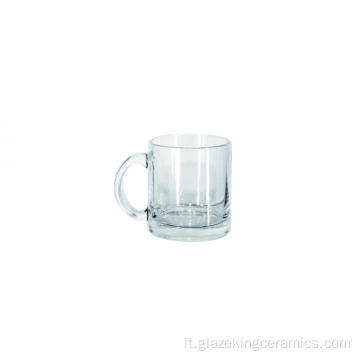 Tazza di tazza di vetro trasparente con manico